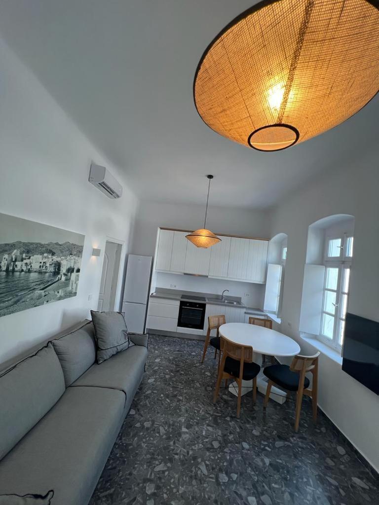 Kostantis Town Suites Mykonos Town Ngoại thất bức ảnh